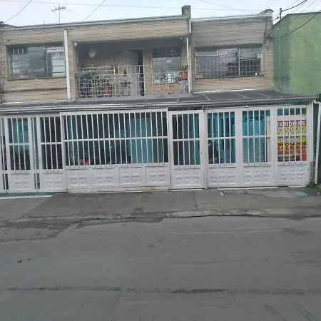 Habitacion Con Bano Privado Cerca Al Aeropuerto Bogota Exterior photo